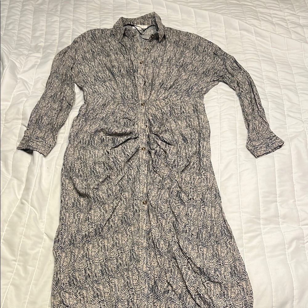 Patterned Long Sleeve Dress